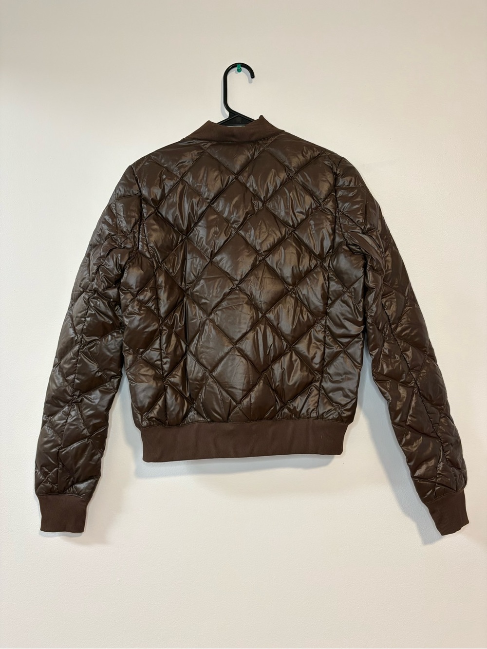 ALO Yoga Quilted Bomber Jacket - Brown - Picture 4 of 5